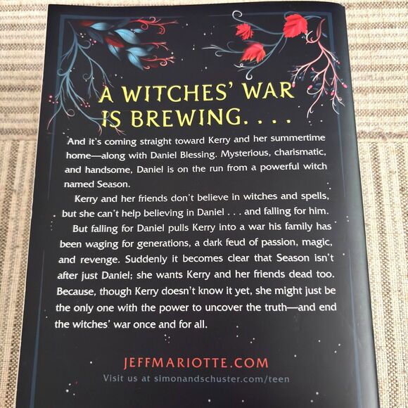 Year Of The Wicked 4 Books In 1 Jeff Mariotte Paperback 8.5 x 5.5" - Picture 2 of 2